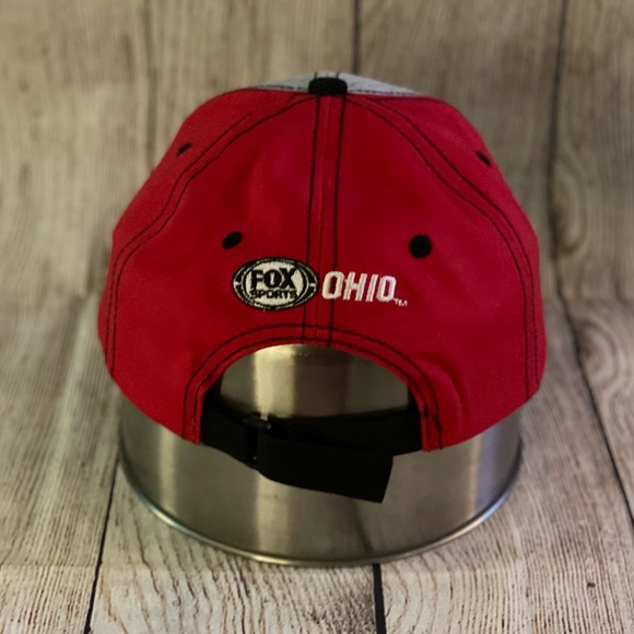 Cincinnati Reds - Fox Sports Retro Logo - Picture 3 of 8